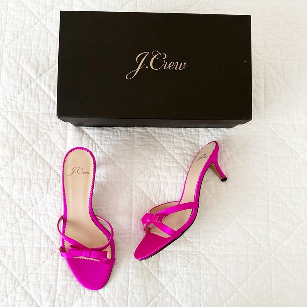 NEW J CREW Strappy Mule Sandals in Satin Bright Berry Pink 7.5 NIB AQ131 - Picture 2 of 10